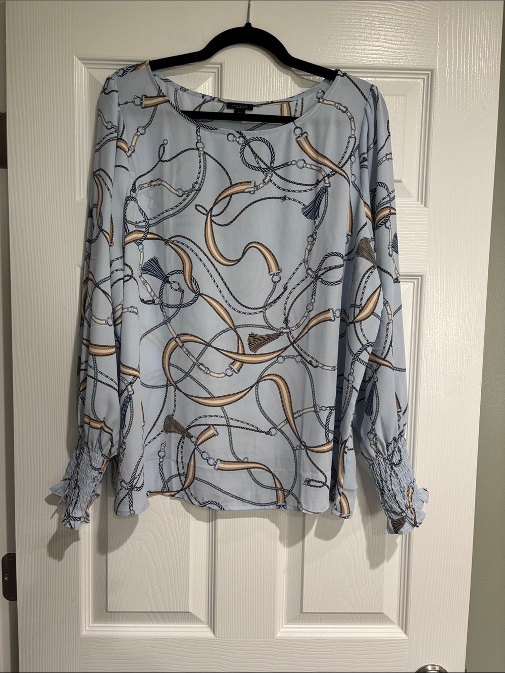 2/$22.  Ann Taylor Light Blue Chain-Print Long Sleeve Blouse